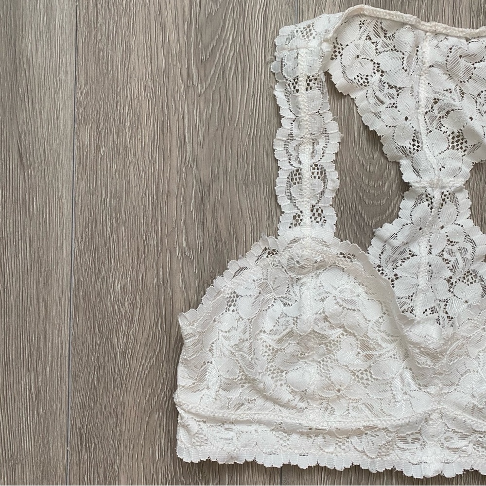 Lace Racerback Bralette - Picture 5 of 15